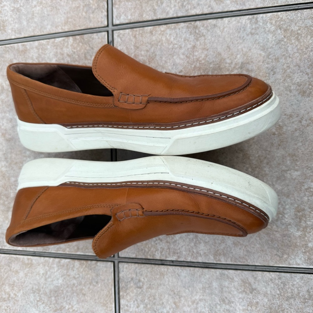 Allen Edmonds Burke Slip-On Shoes - Picture 11 of 13